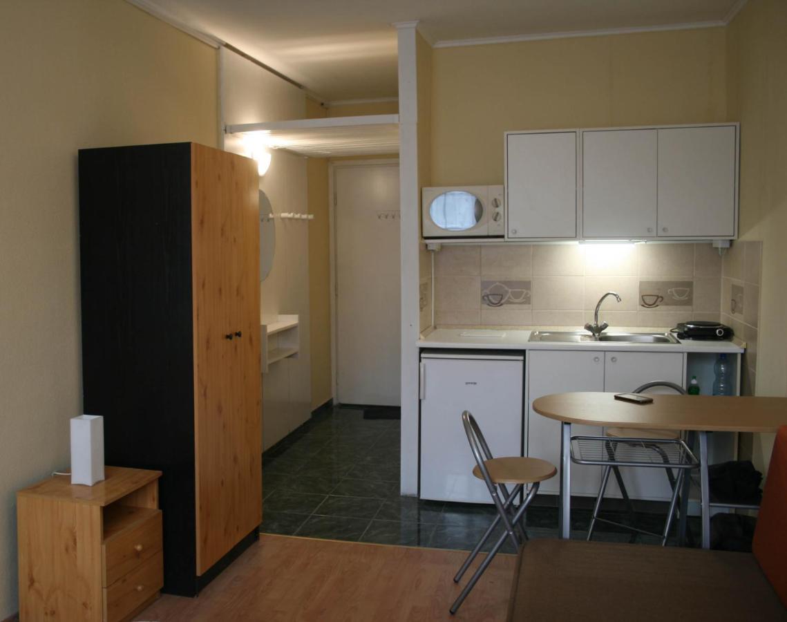 Victor Hugo Central Apartment بودابست المظهر الخارجي الصورة